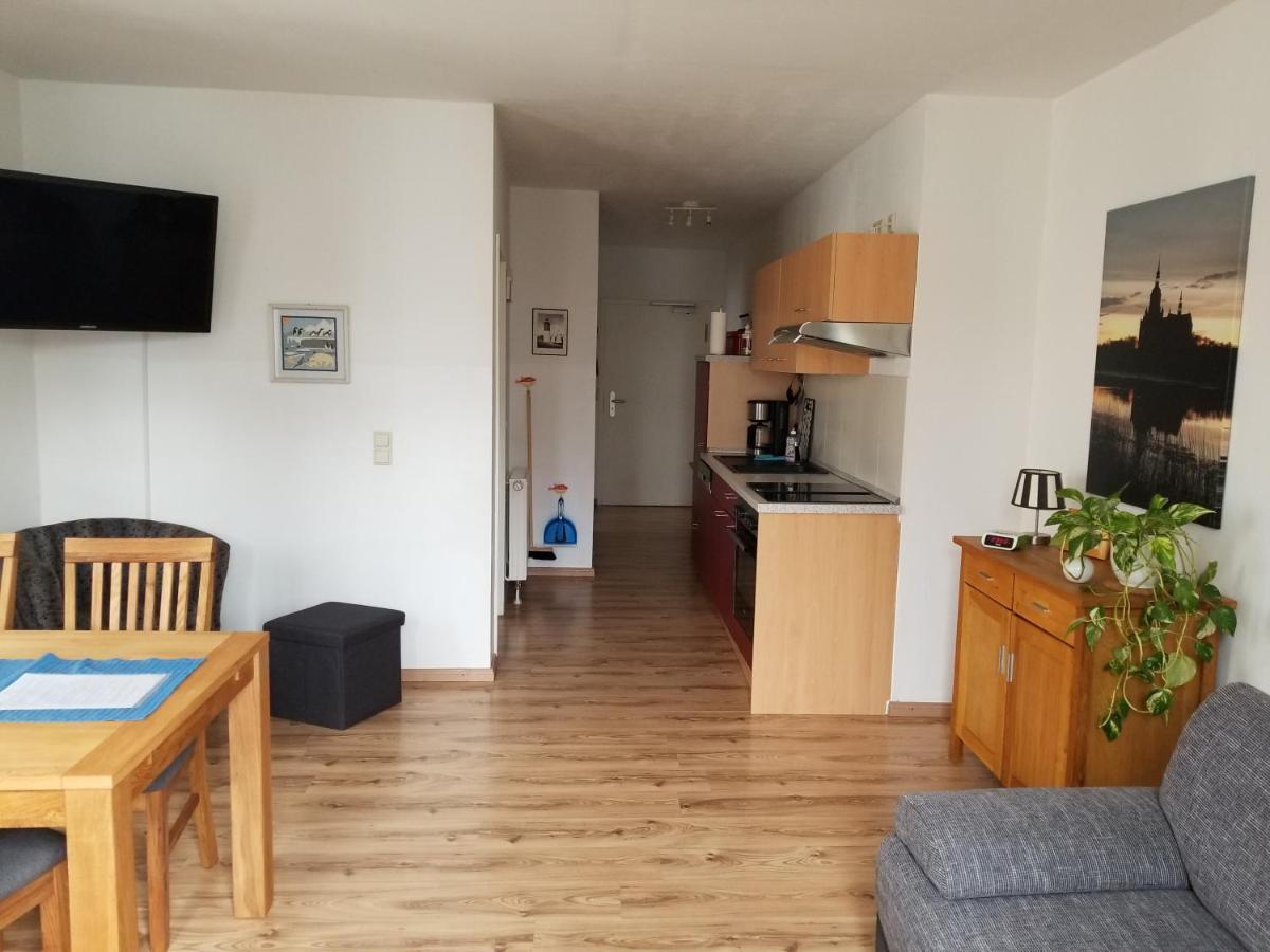 Altstadt Ferienwohnung Stralsund Mit Parkplatz Extérieur photo